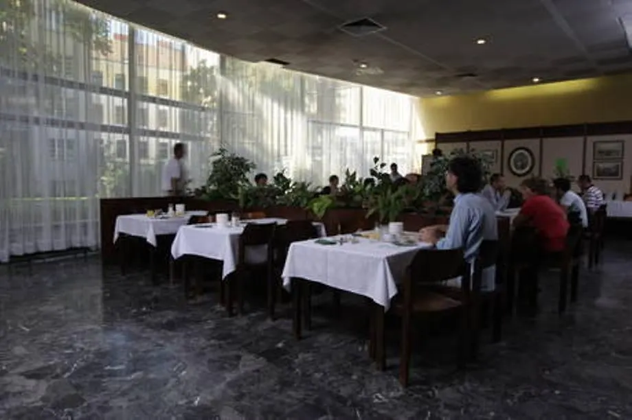 Hotel Academia location